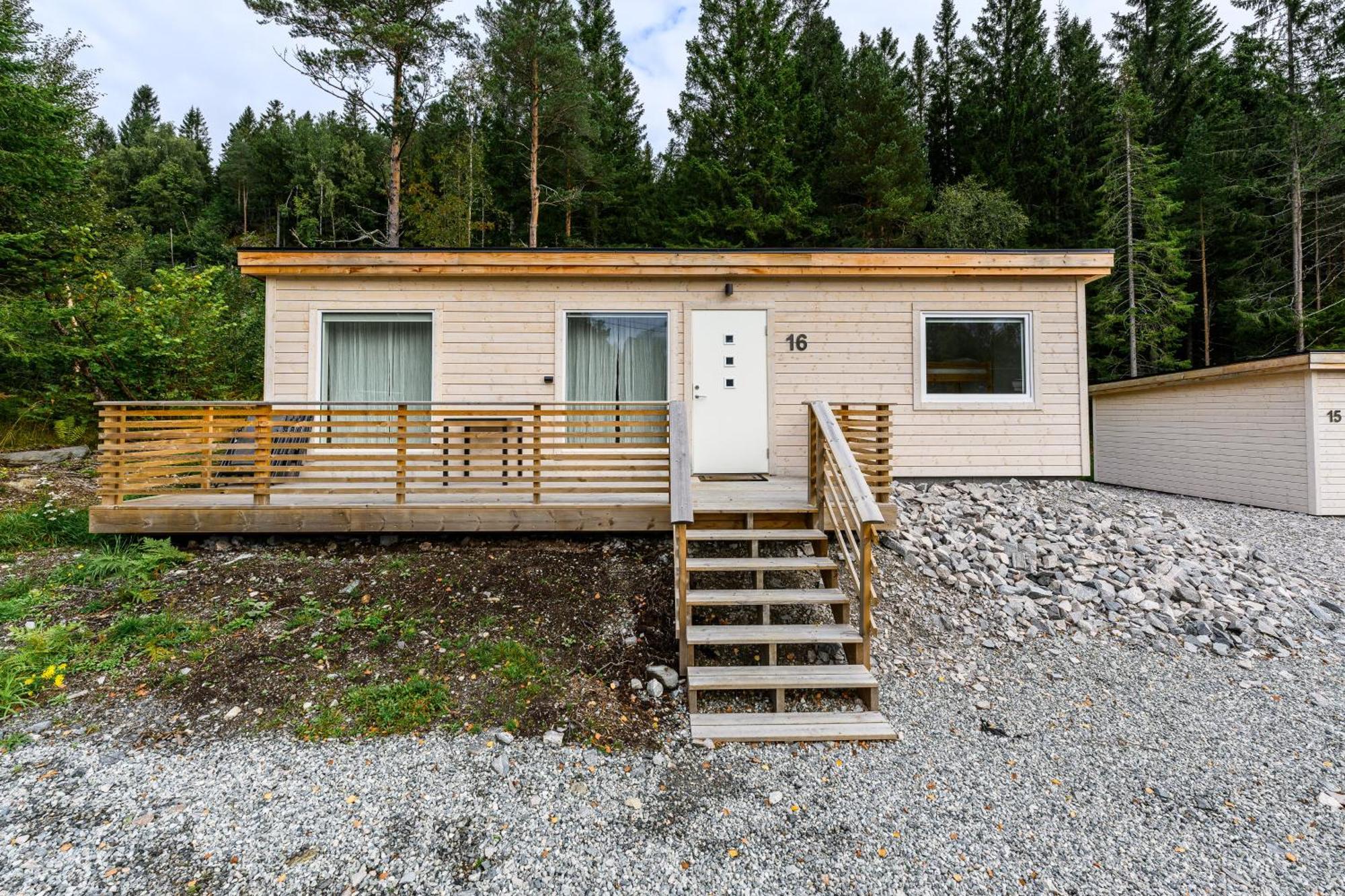 Korsbakken Camping Isfjorden Exterior photo