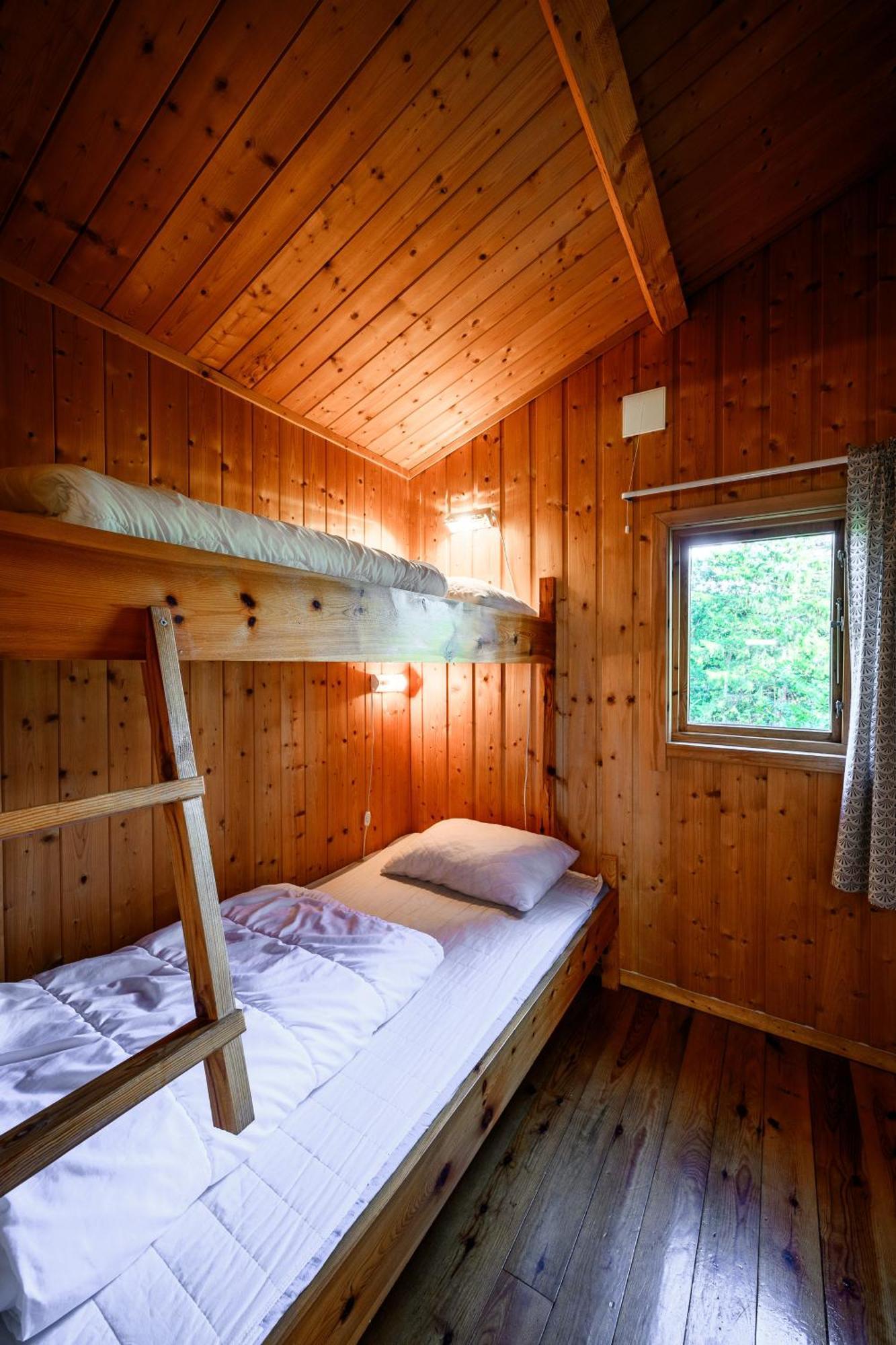 Korsbakken Camping Isfjorden Room photo